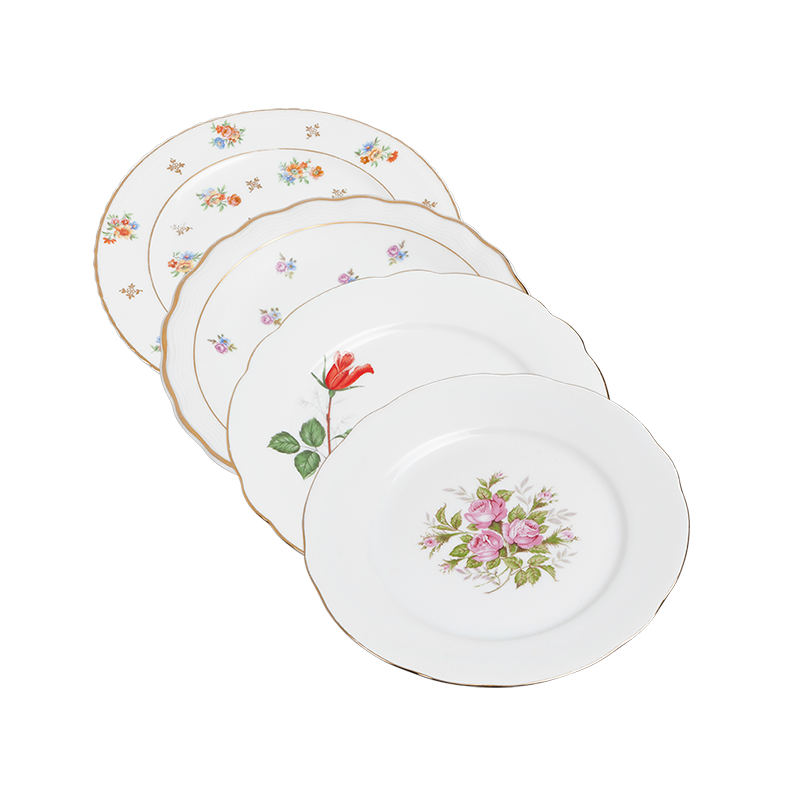 Vintage flowery small plate Ø 18-20 cm