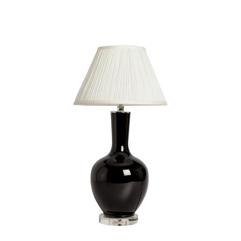 Ivana Lamp in Black